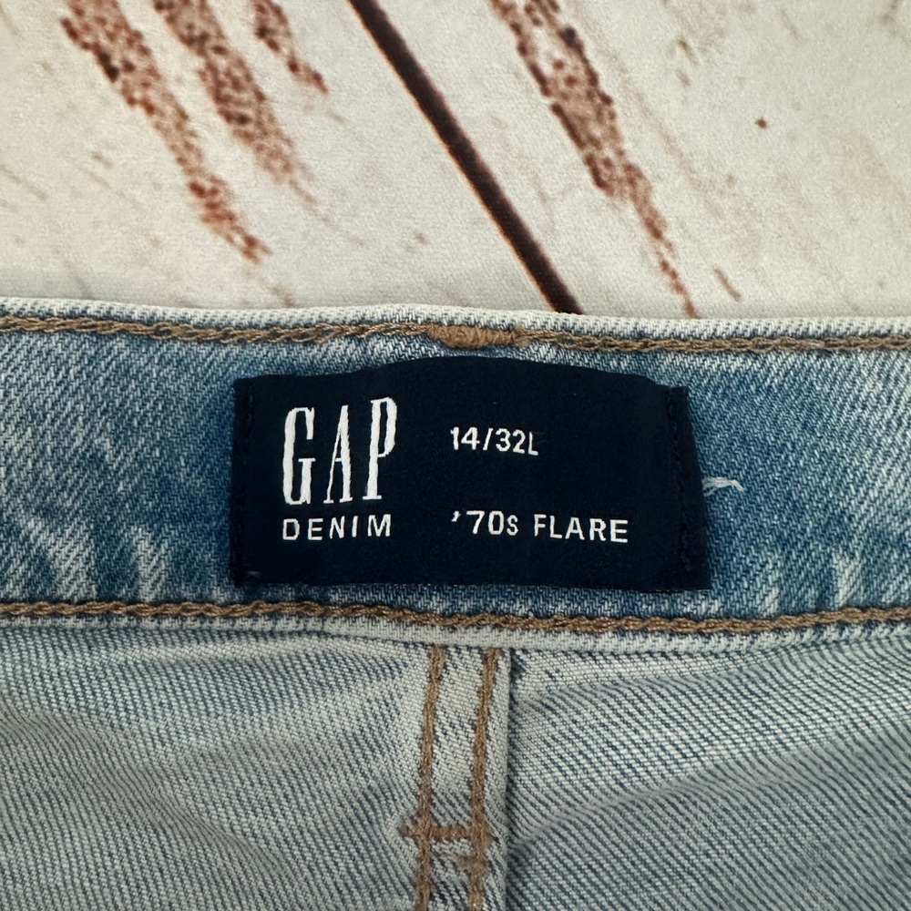 Gap 70’s flare 32 LONG - Picture 6 of 7